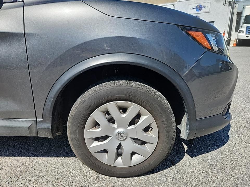 2017 Nissan Rogue Sport S AWD