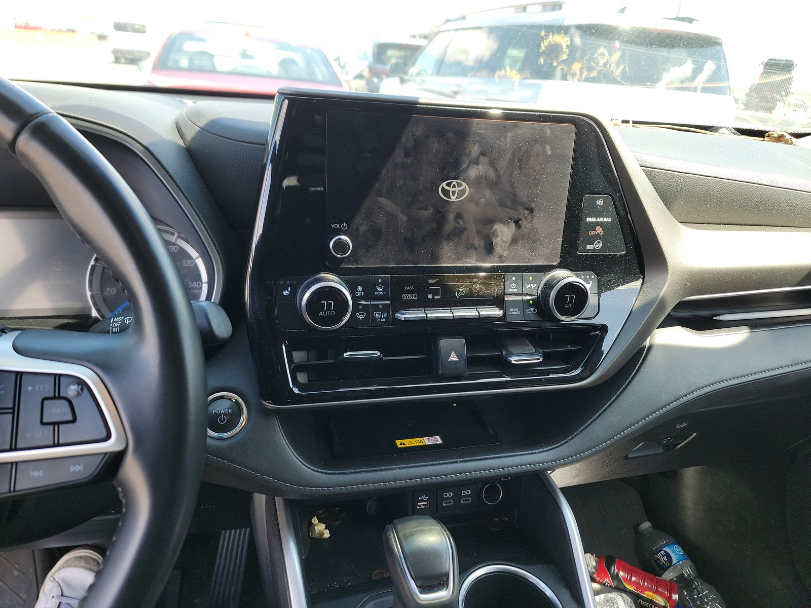 2023 Toyota Highlander Hybrid XLE FWD
