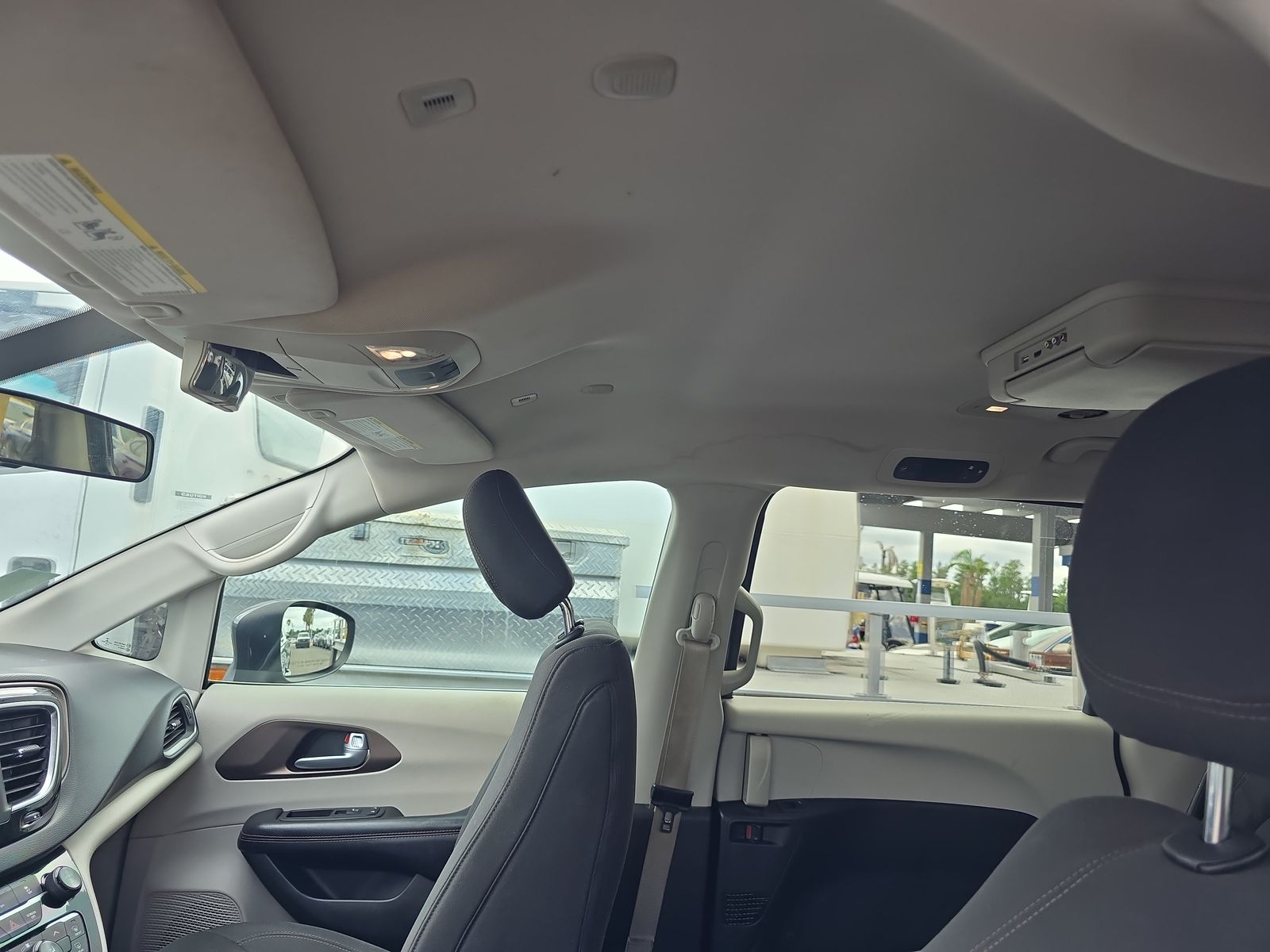 2019 Chrysler Pacifica LX FWD