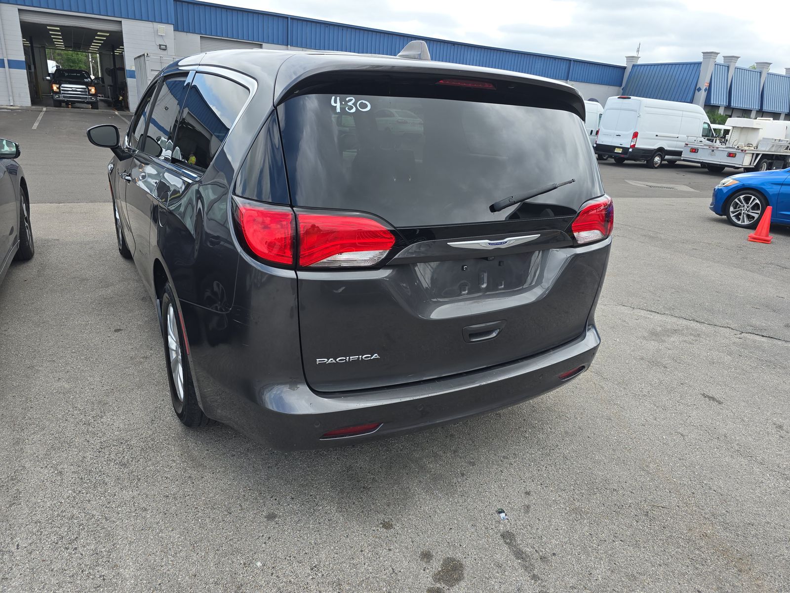 2019 Chrysler Pacifica LX FWD