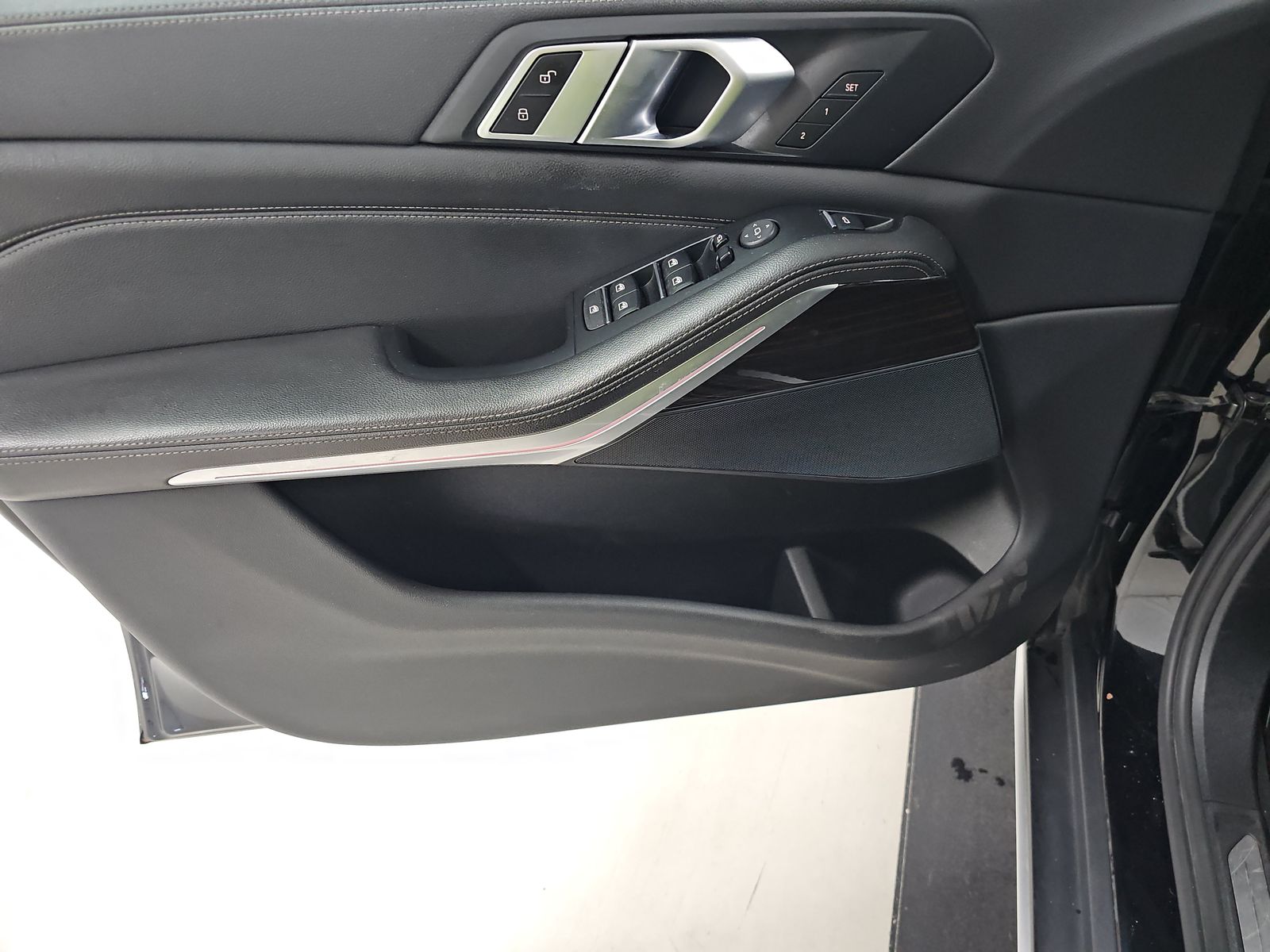 2020 BMW X5 xDrive40i AWD