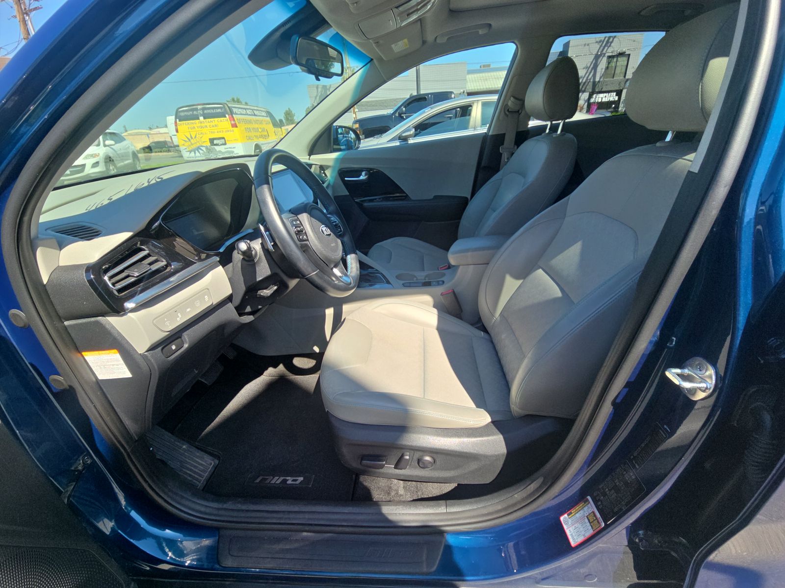 2021 Kia Niro Touring FWD