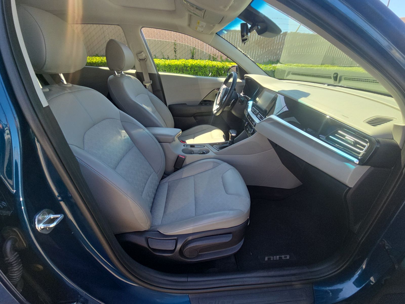 2021 Kia Niro Touring FWD