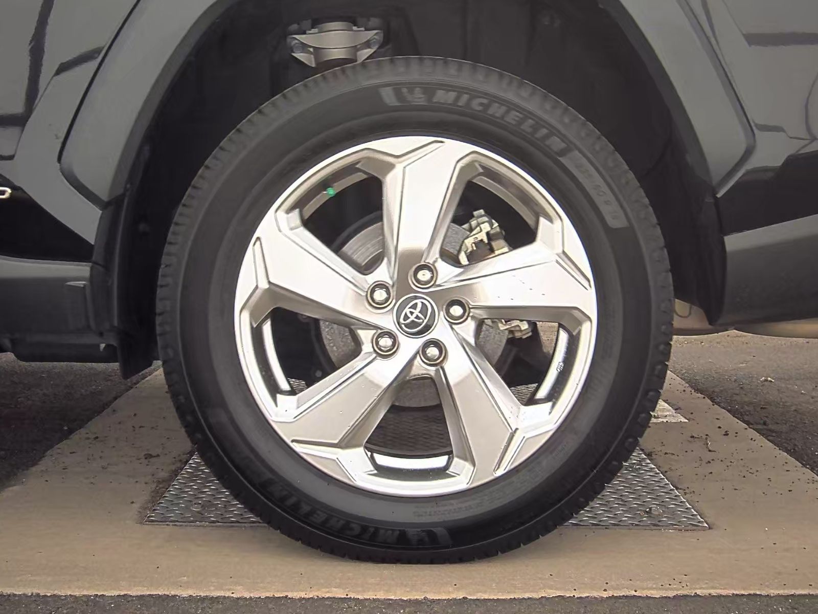 2021 Toyota RAV4 Hybrid Limited AWD