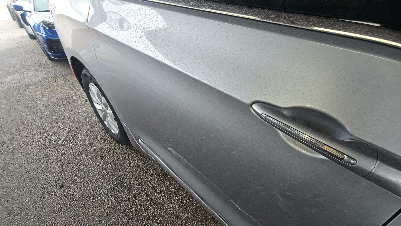 2018 Chrysler Pacifica Touring L FWD