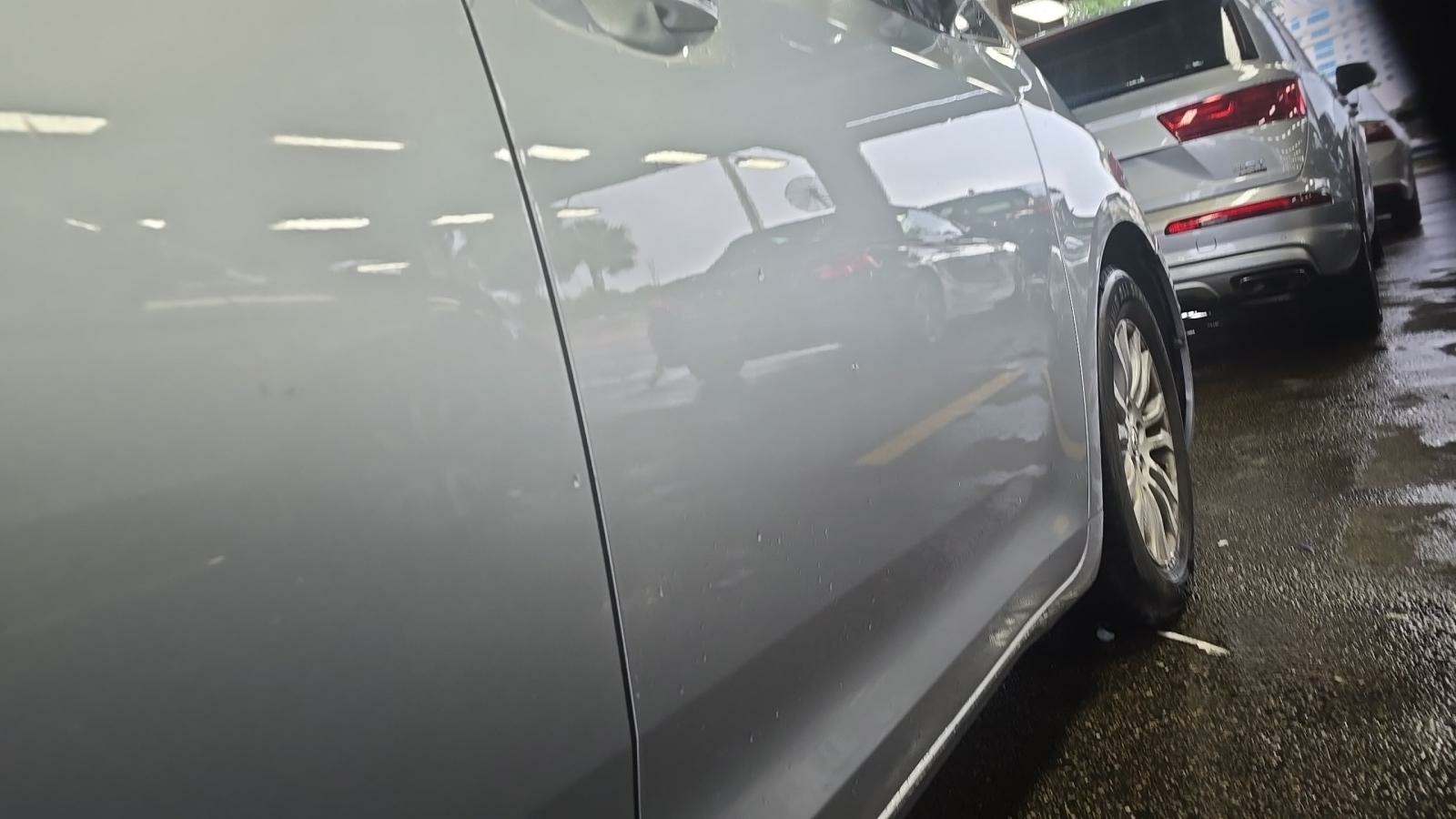 2015 Toyota Sienna XLE Premium FWD