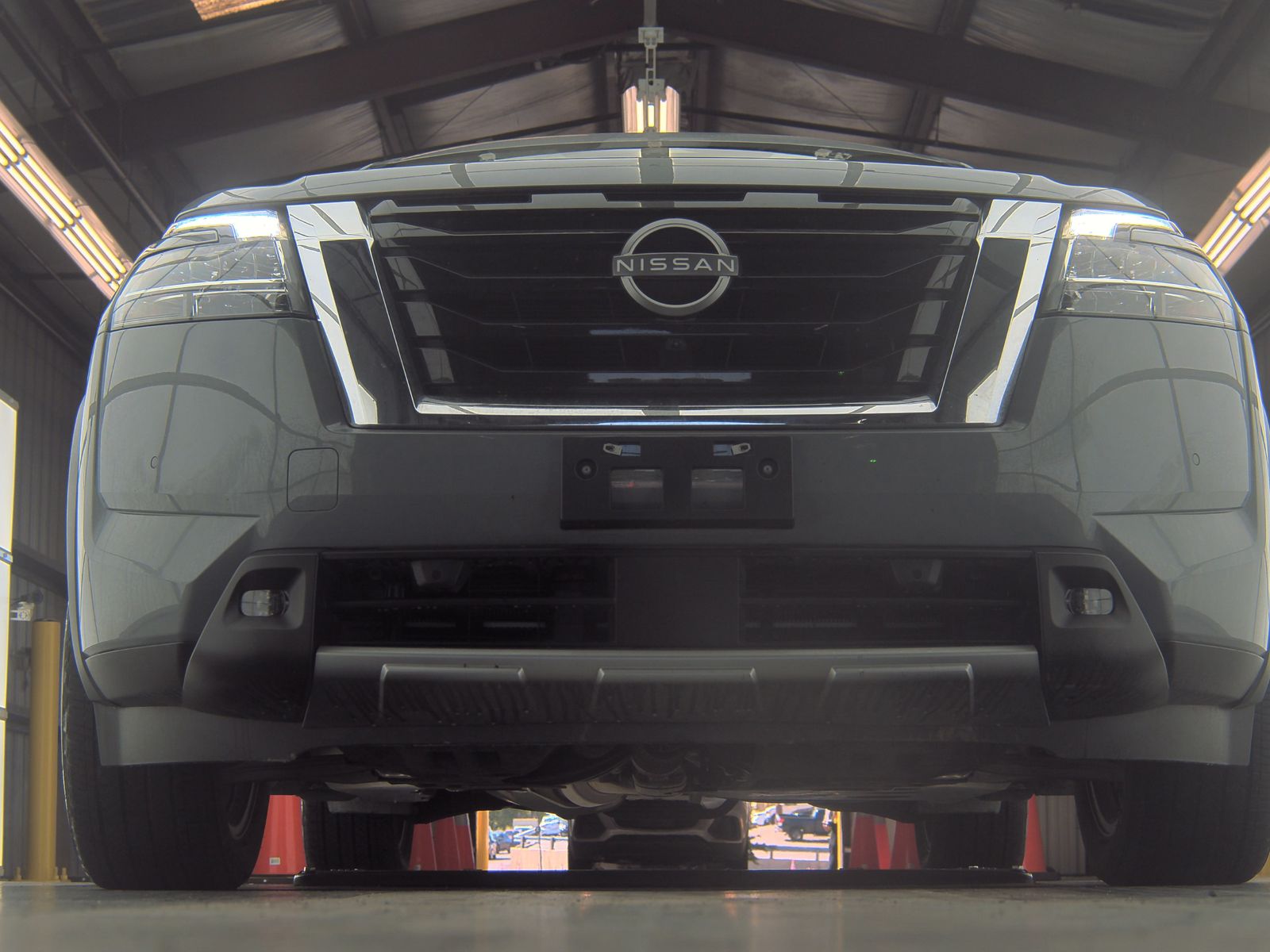 2024 Nissan Pathfinder Platinum FWD
