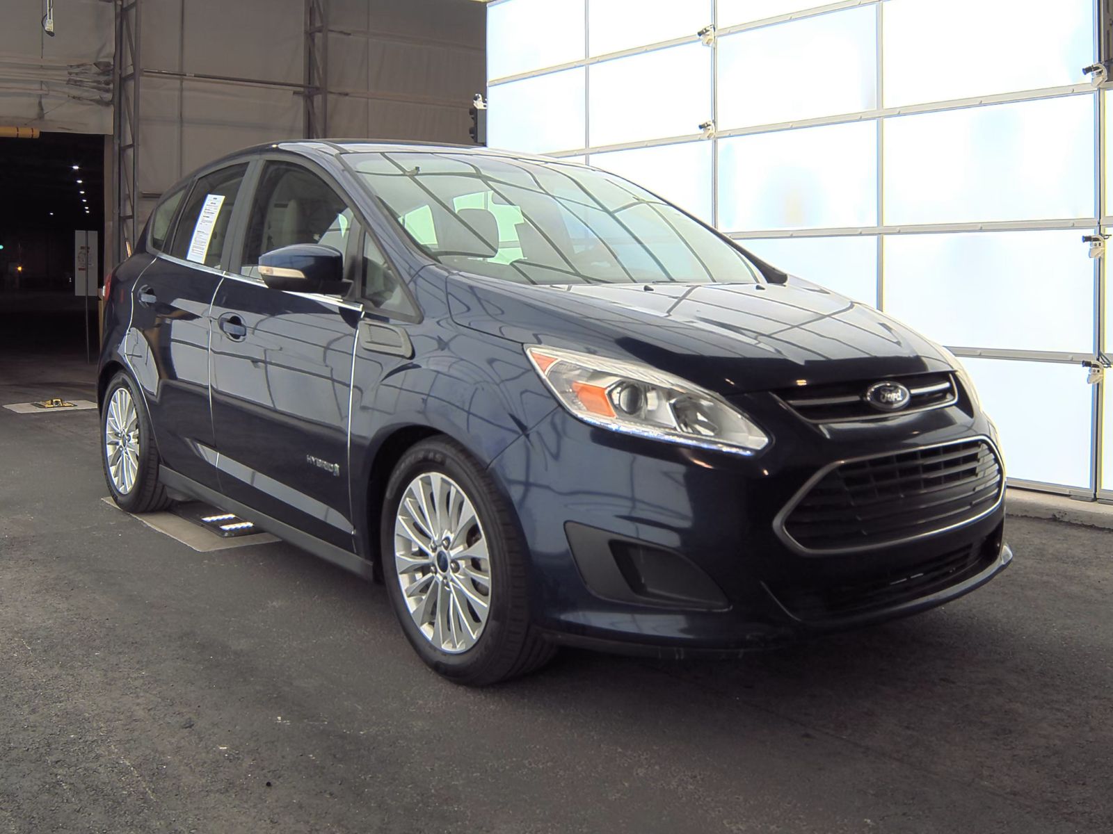 2017 Ford C-MAX Hybrid SE FWD
