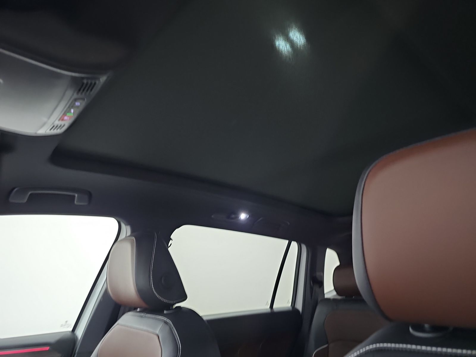 2024 Volkswagen Tiguan 2.0T SEL R-Line AWD