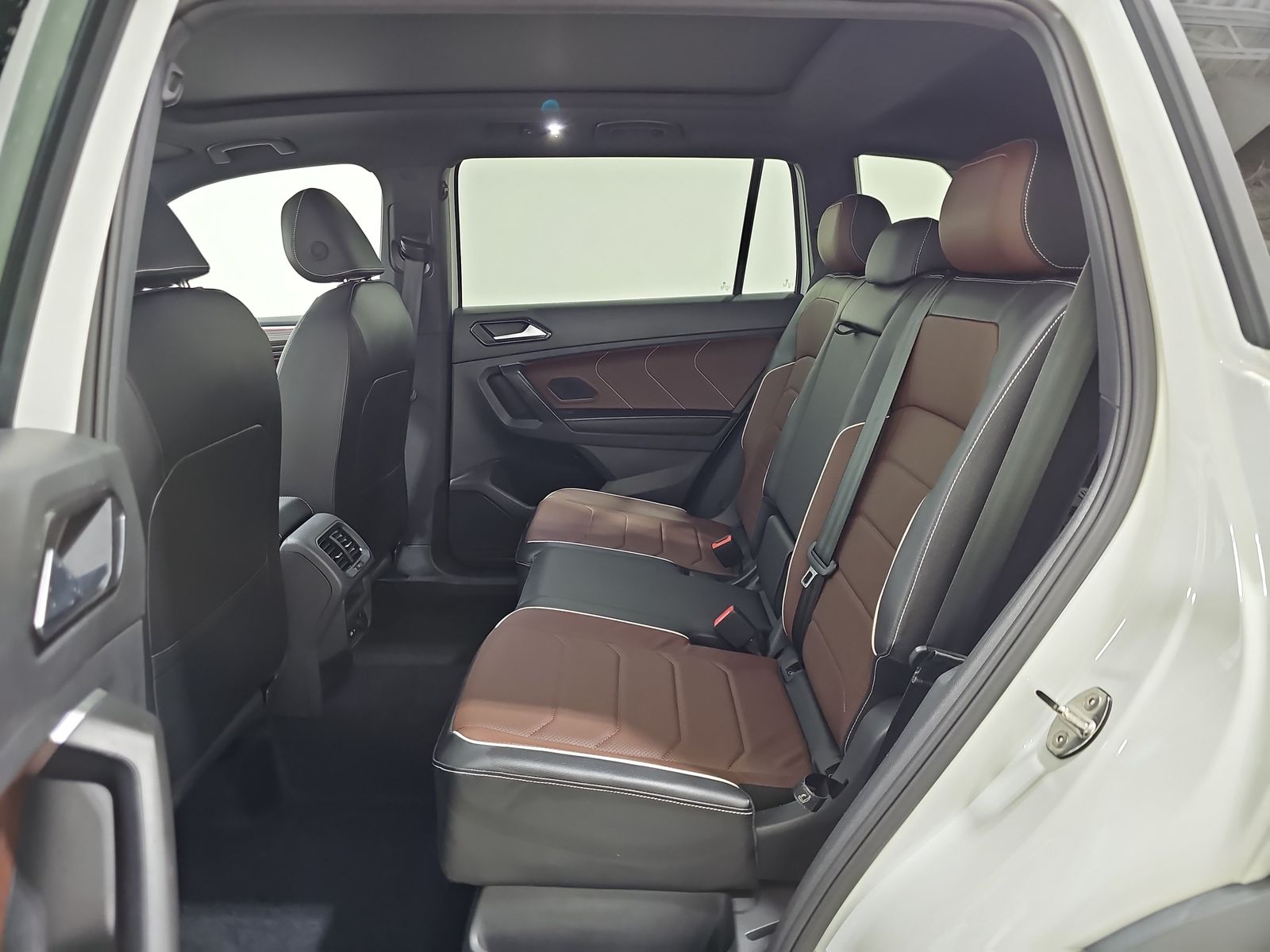 2024 Volkswagen Tiguan 2.0T SEL R-Line AWD