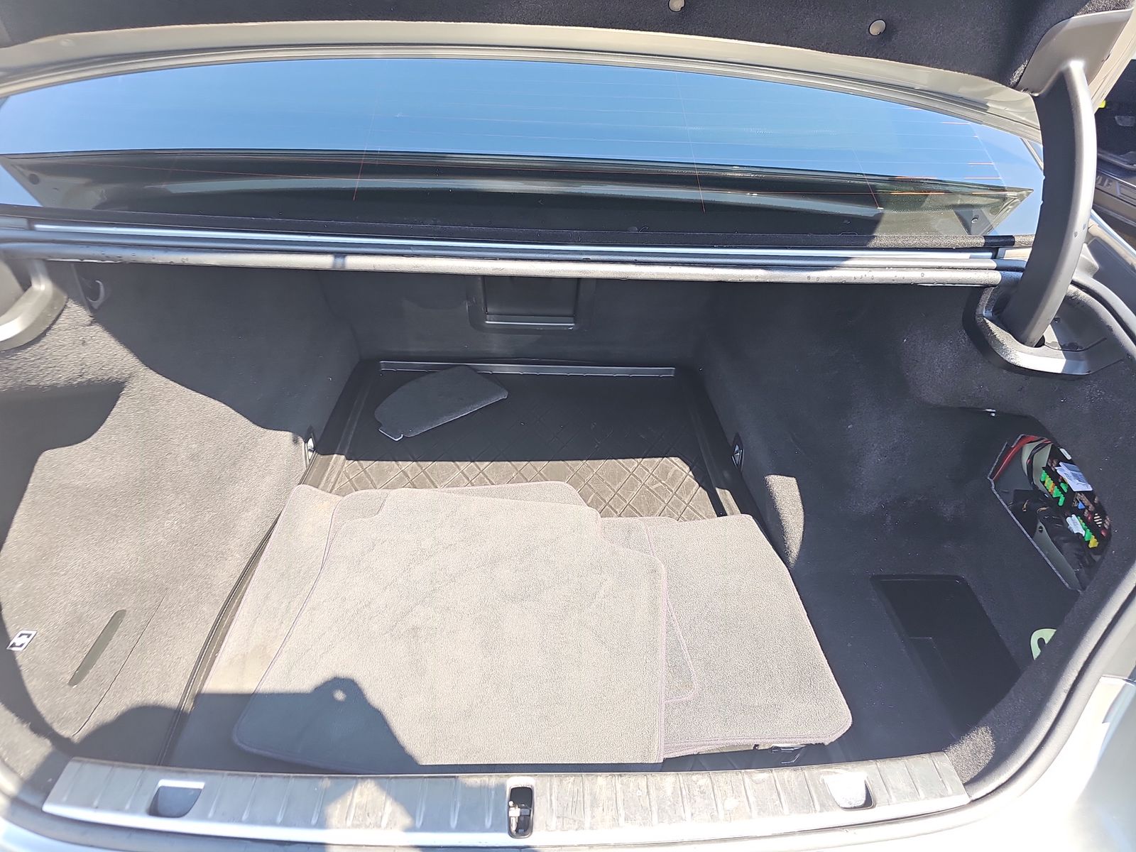 2020 BMW 7 Series 740i RWD