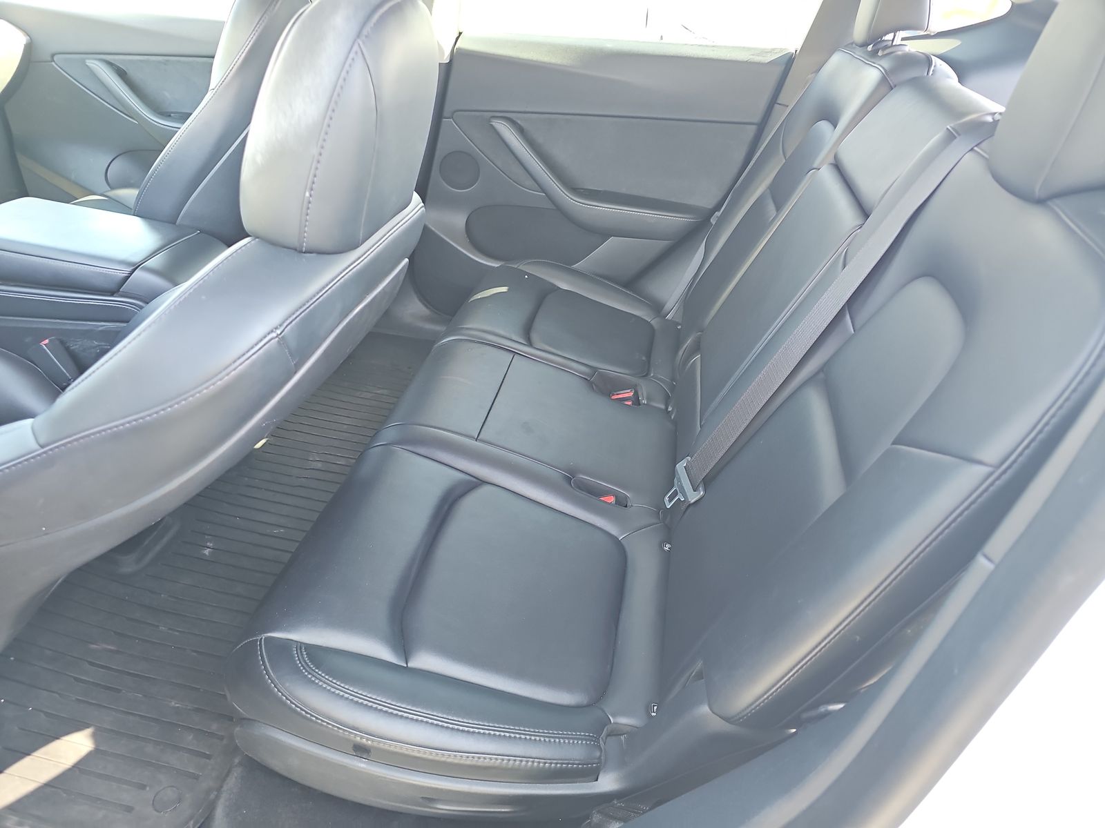 2022 Tesla Model Y Long Range AWD