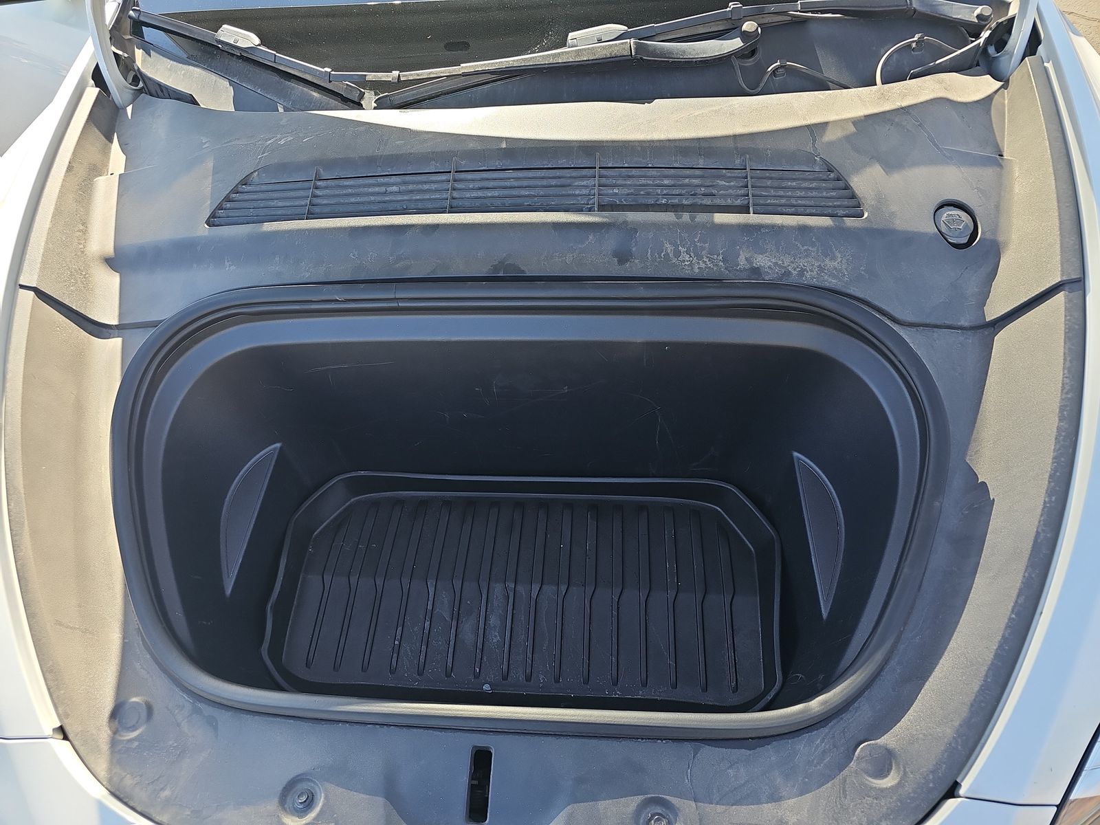 2022 Tesla Model Y Long Range AWD