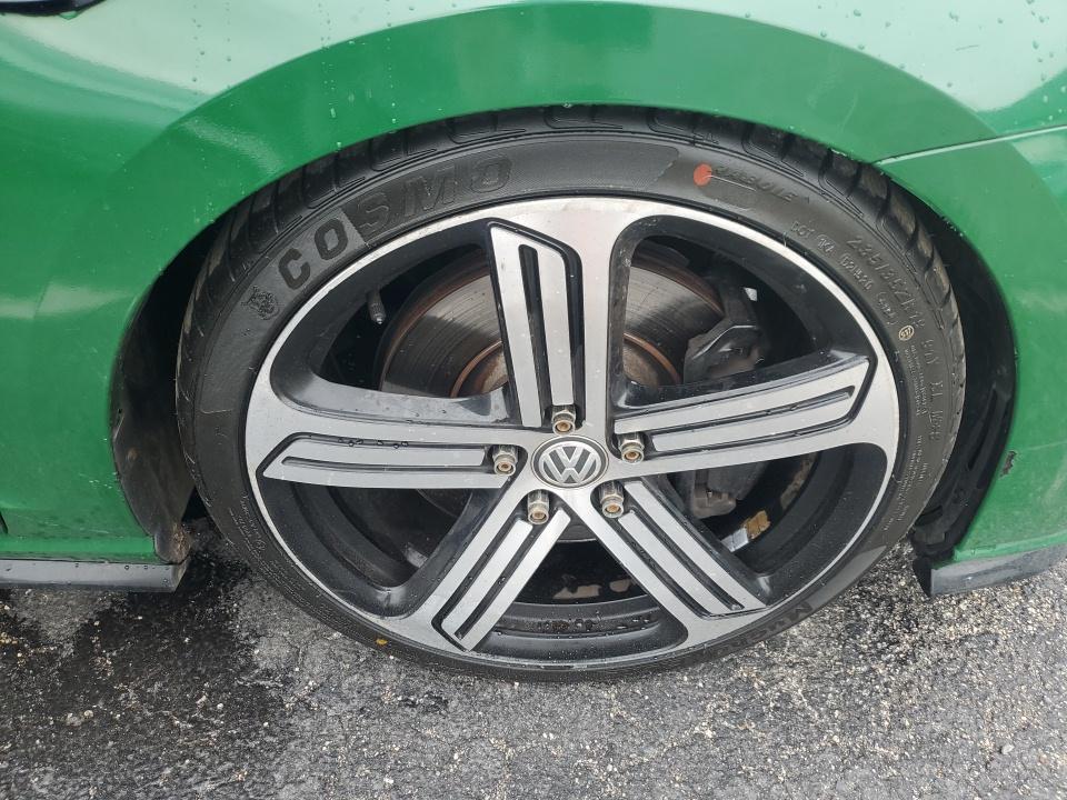 2018 Volkswagen Golf R 2.0T AWD