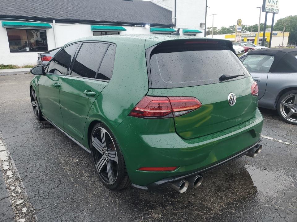 2018 Volkswagen Golf R 2.0T AWD
