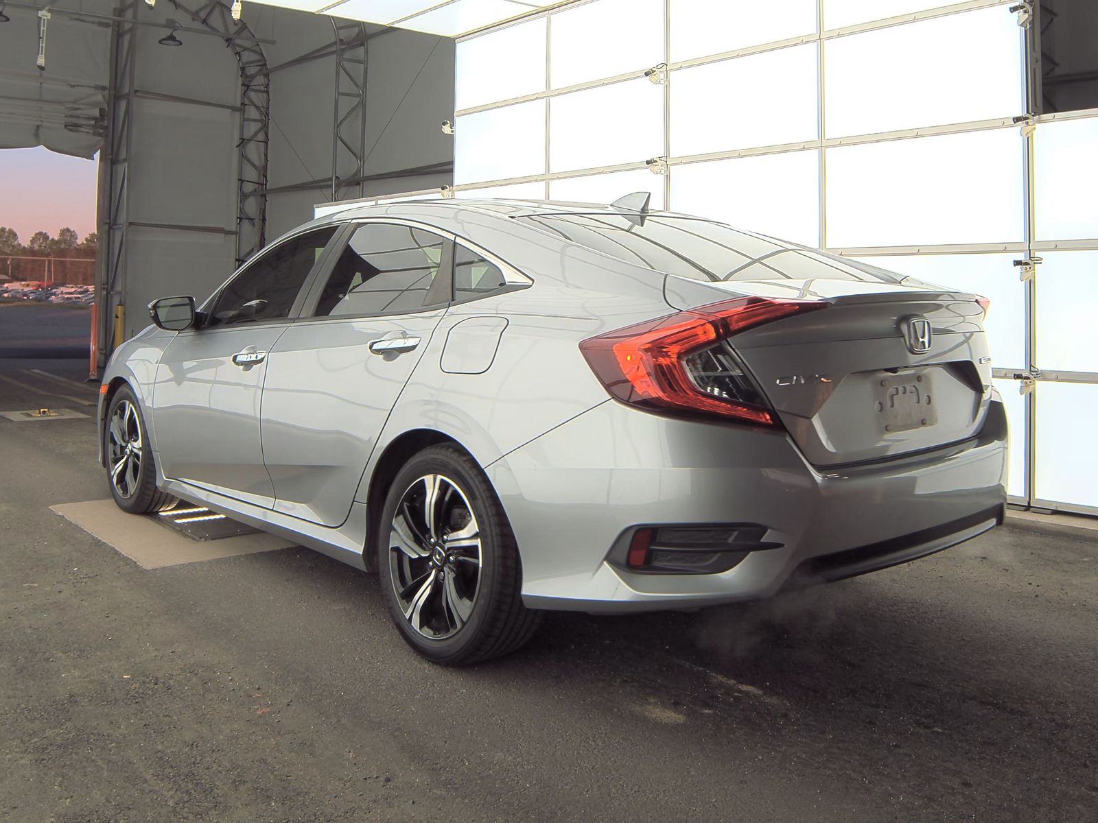 2018 Honda Civic Touring FWD