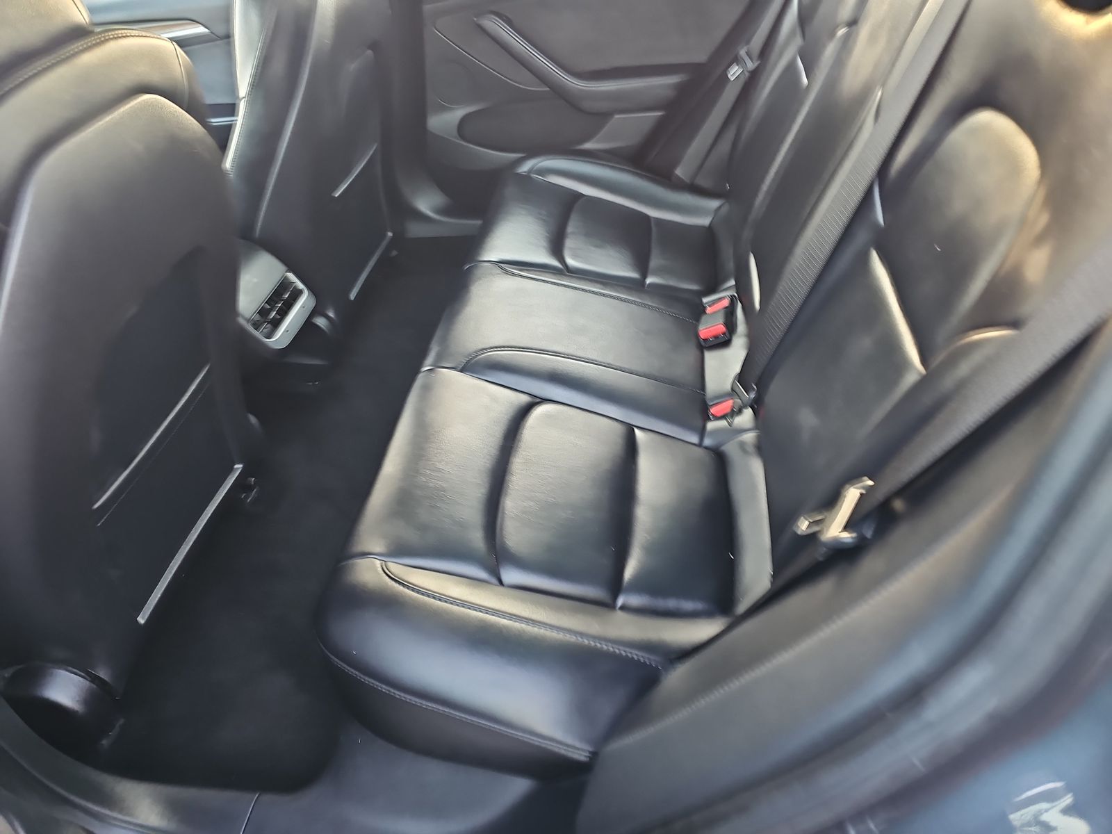 2023 Tesla Model 3 Standard Range RWD