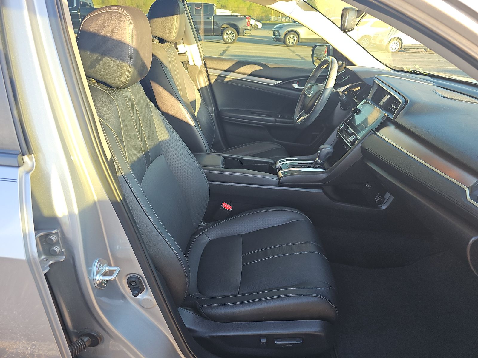 2018 Honda Civic Touring FWD