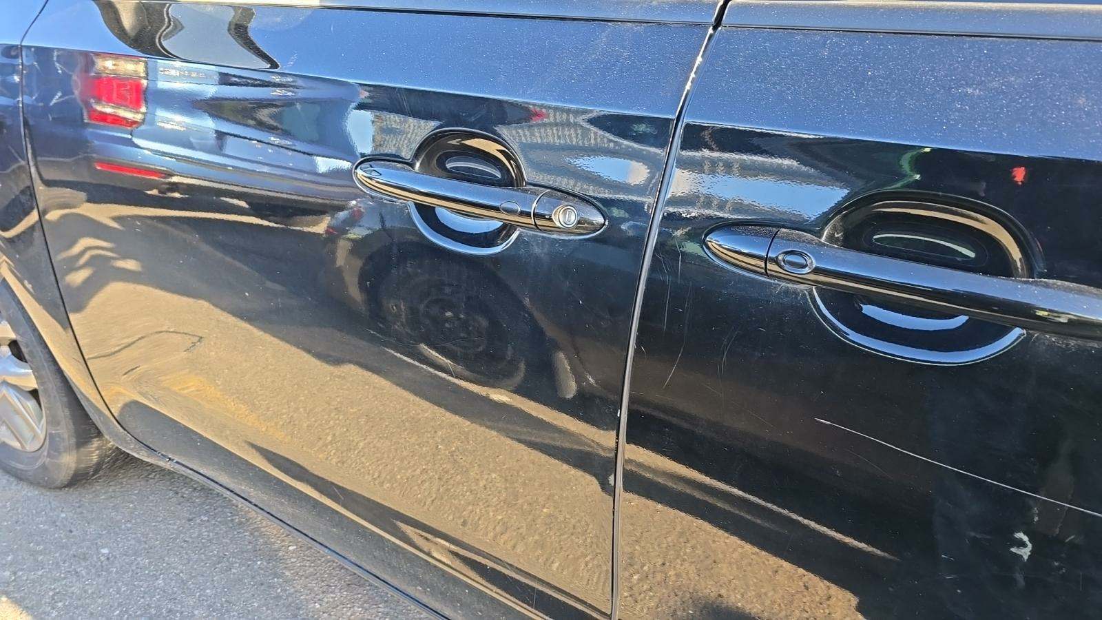 2019 Kia Sedona EX FWD