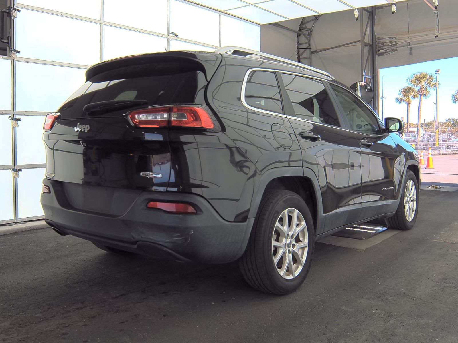2015 Jeep Cherokee Latitude FWD