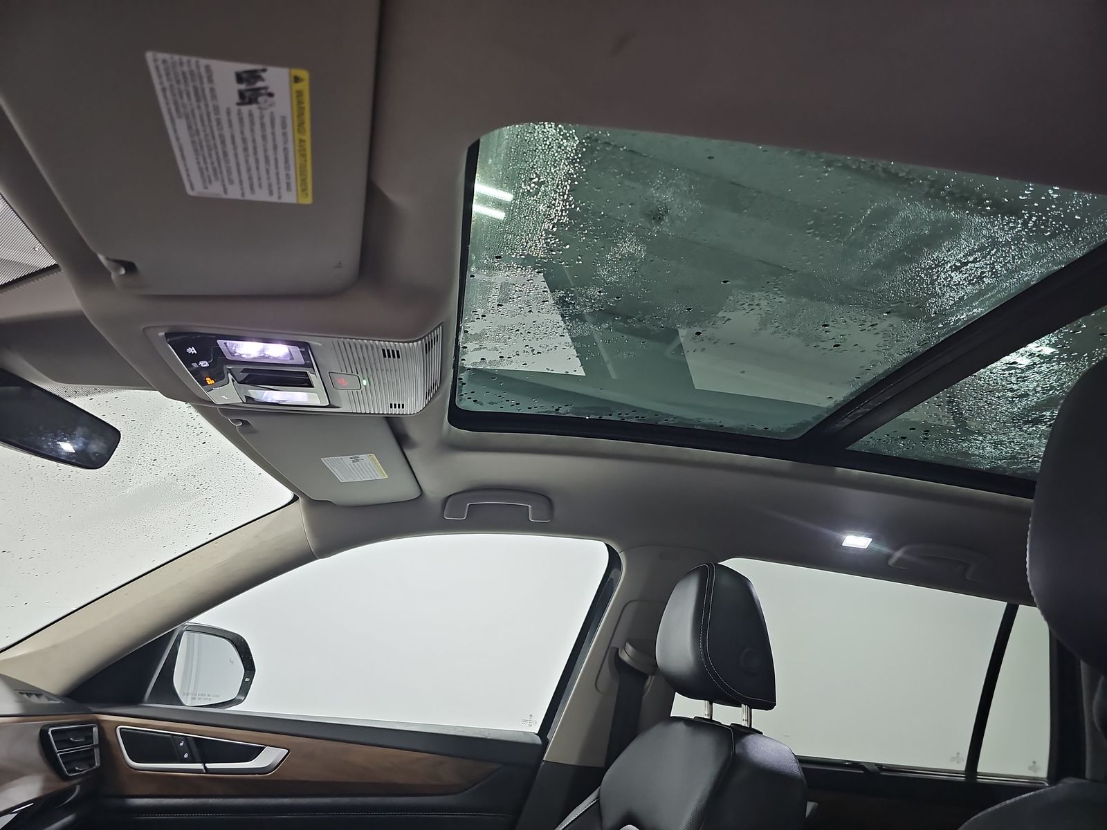 2024 Volkswagen Atlas 2.0T SE AWD