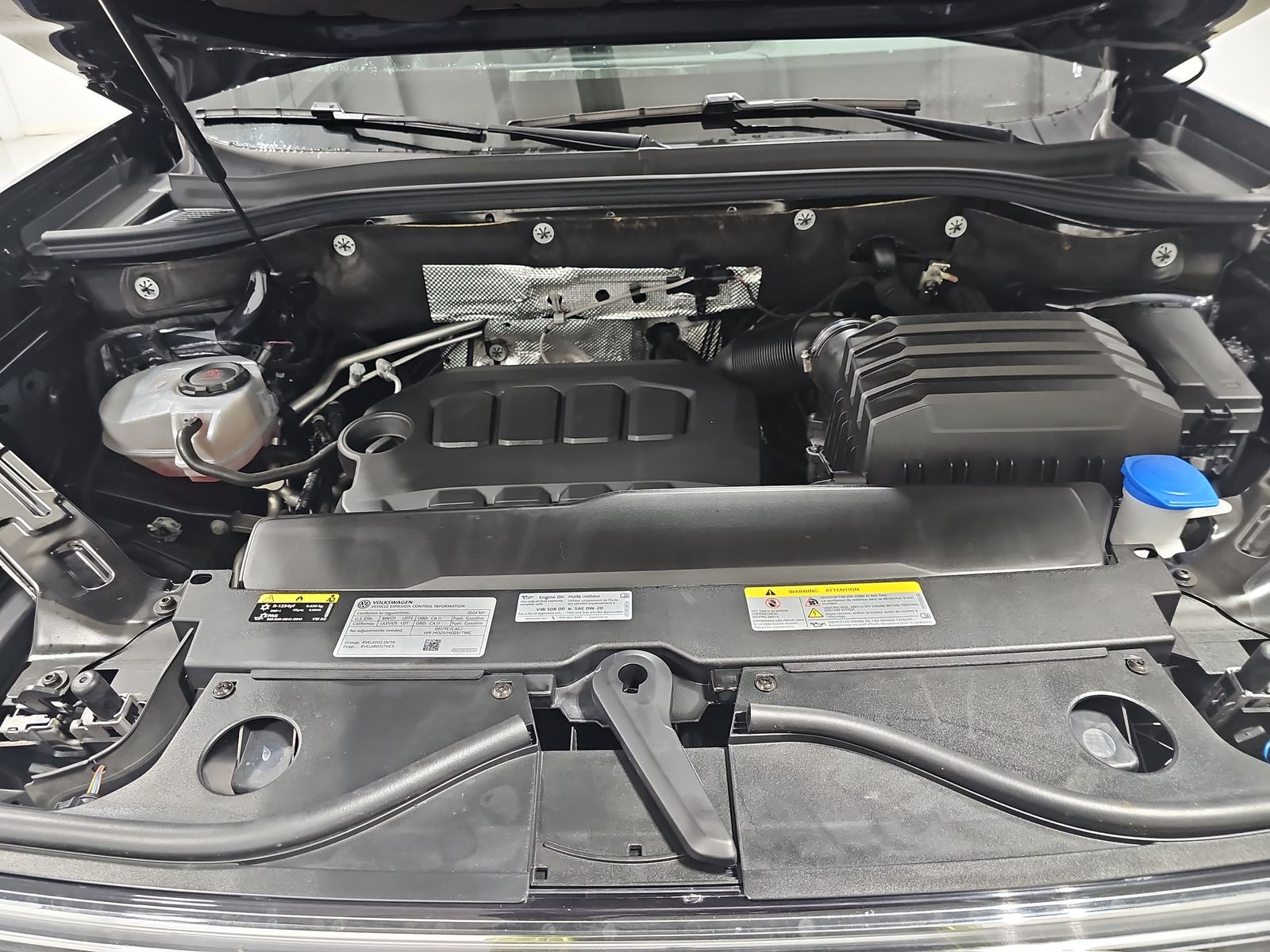 2024 Volkswagen Atlas 2.0T SE AWD