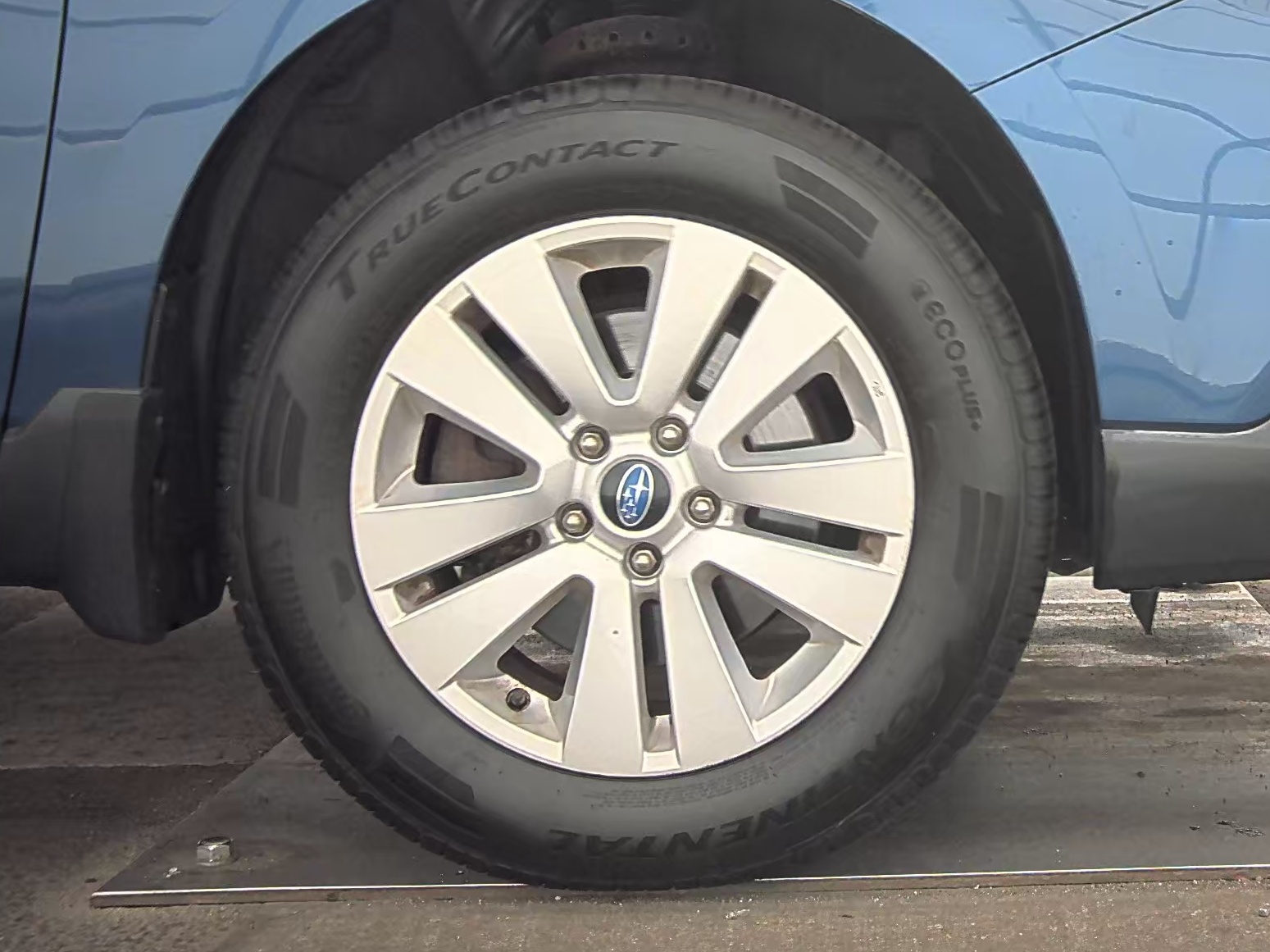 2019 Subaru Outback 2.5i Premium AWD