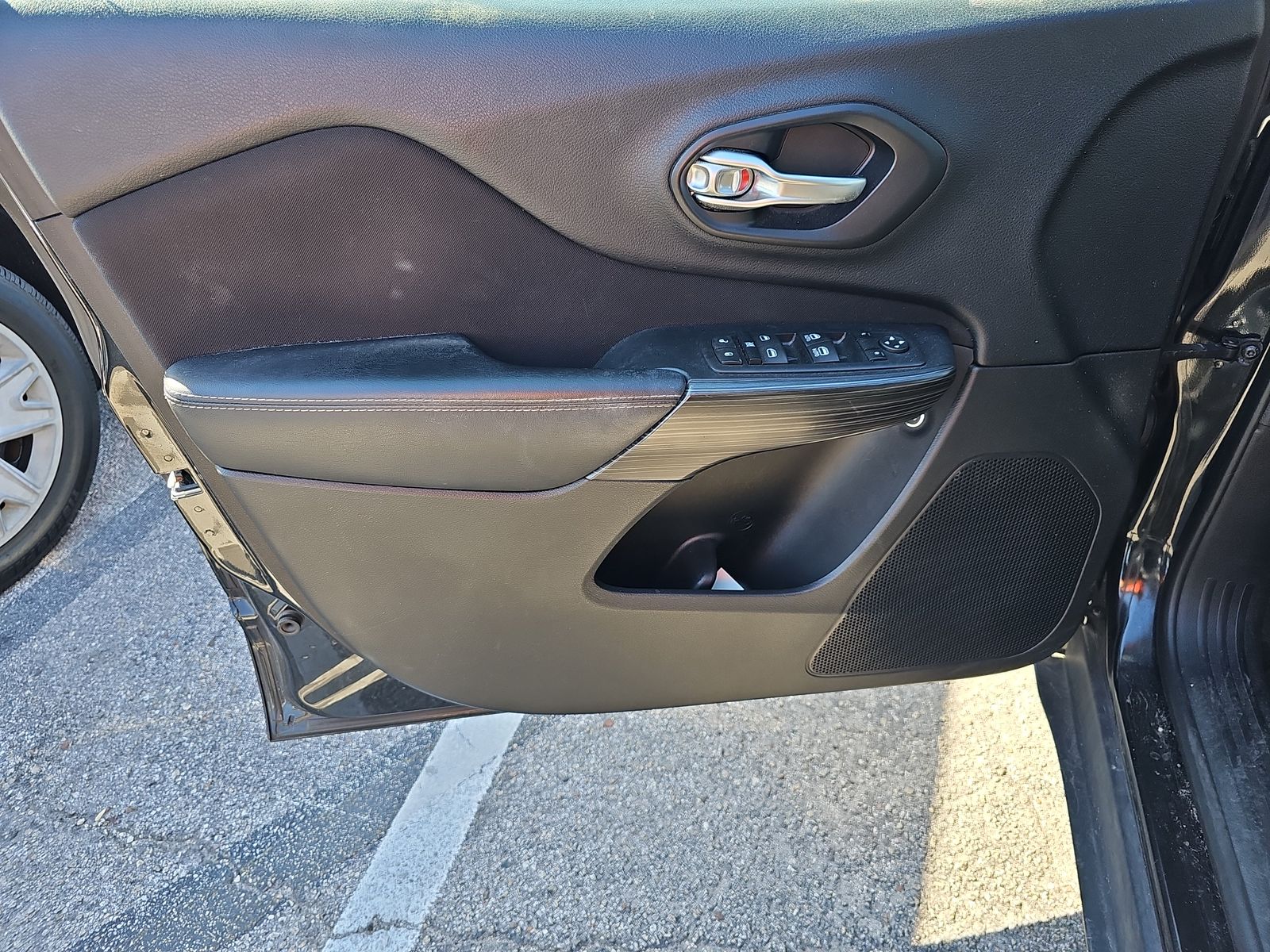 2015 Jeep Cherokee Latitude FWD