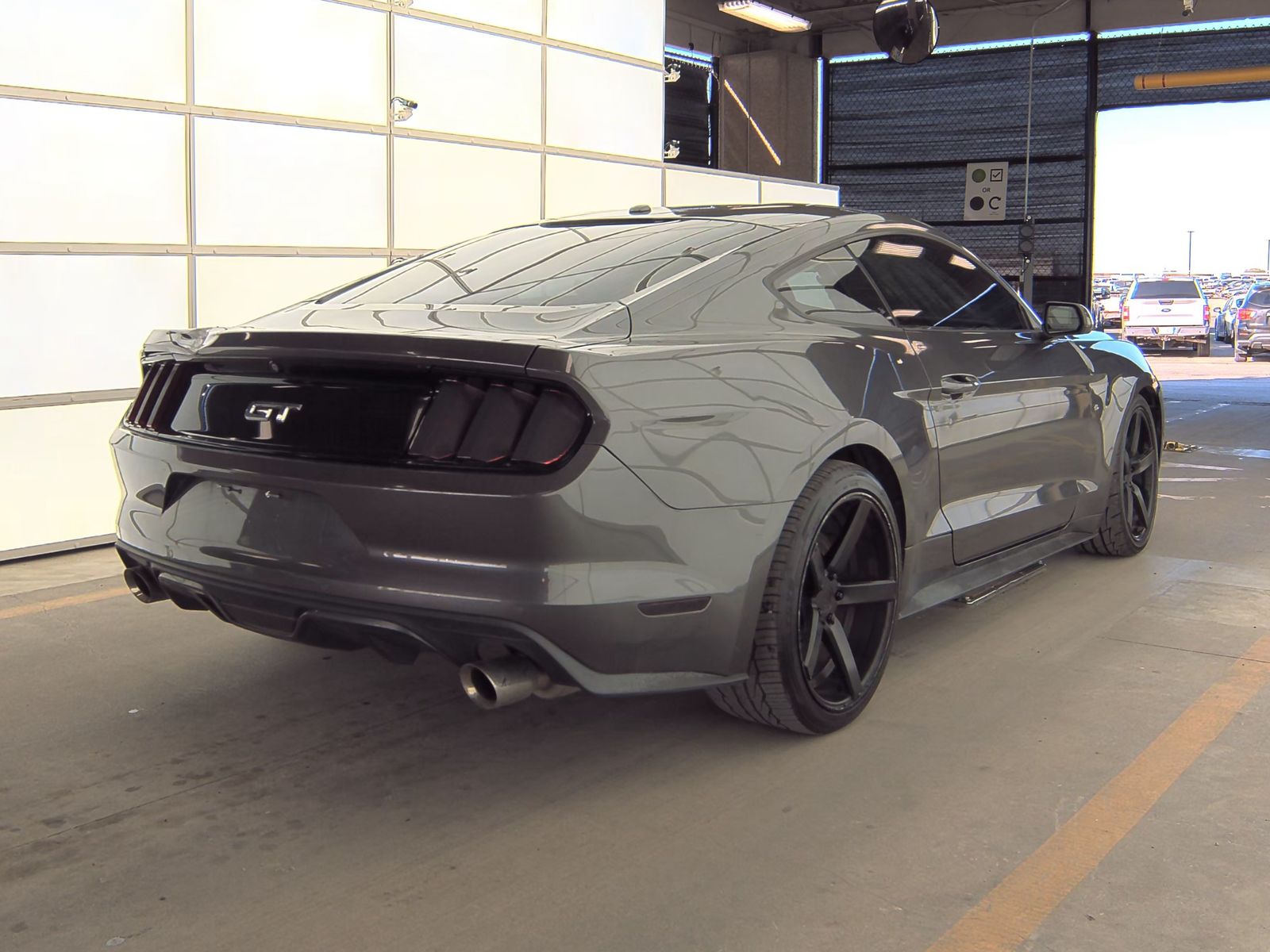 2015 Ford Mustang GT Premium RWD