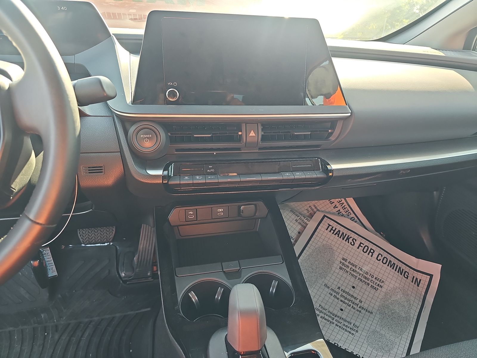 2023 Toyota Prius LE FWD