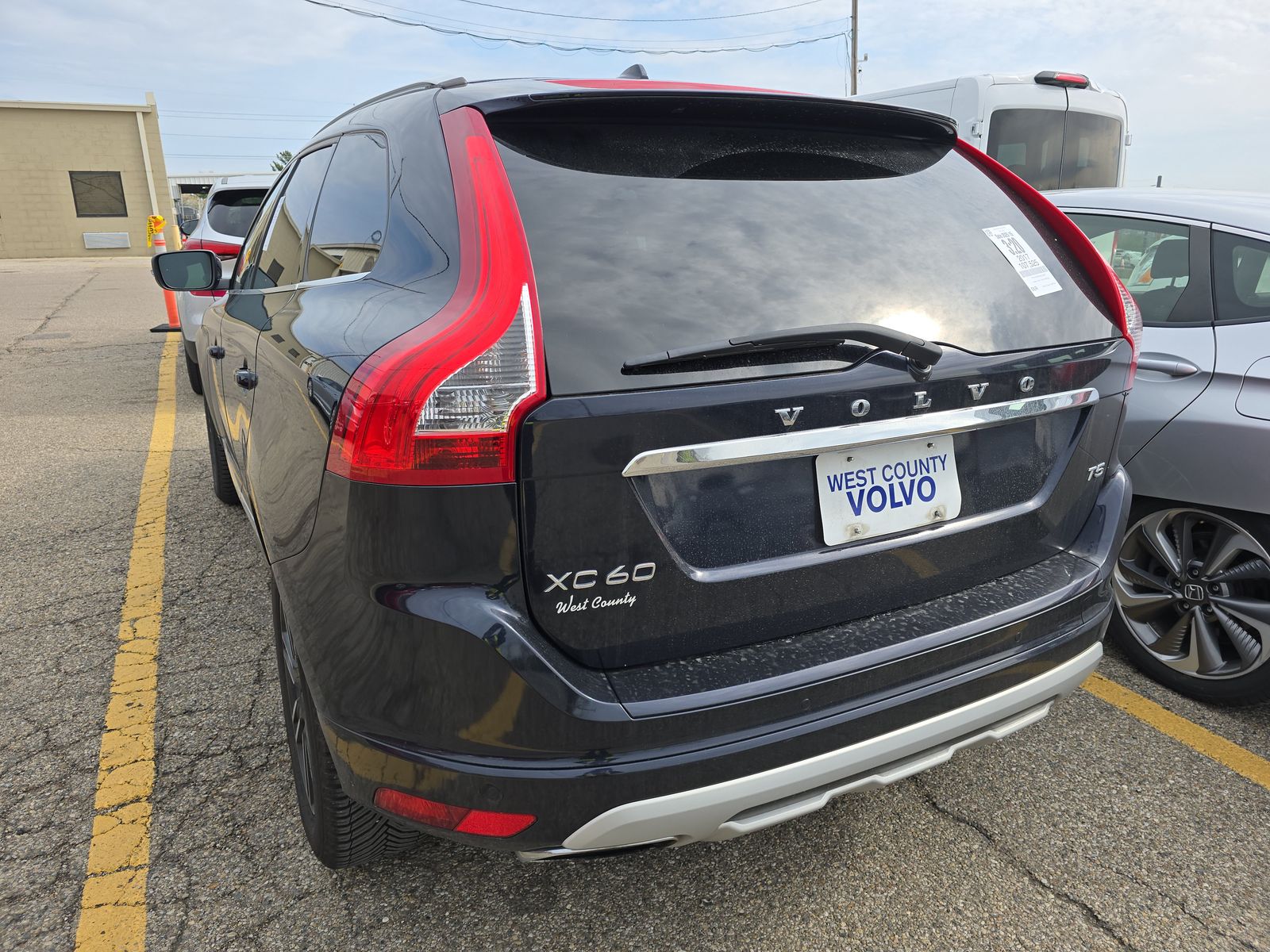 2017 Volvo XC60 T5 Dynamic FWD