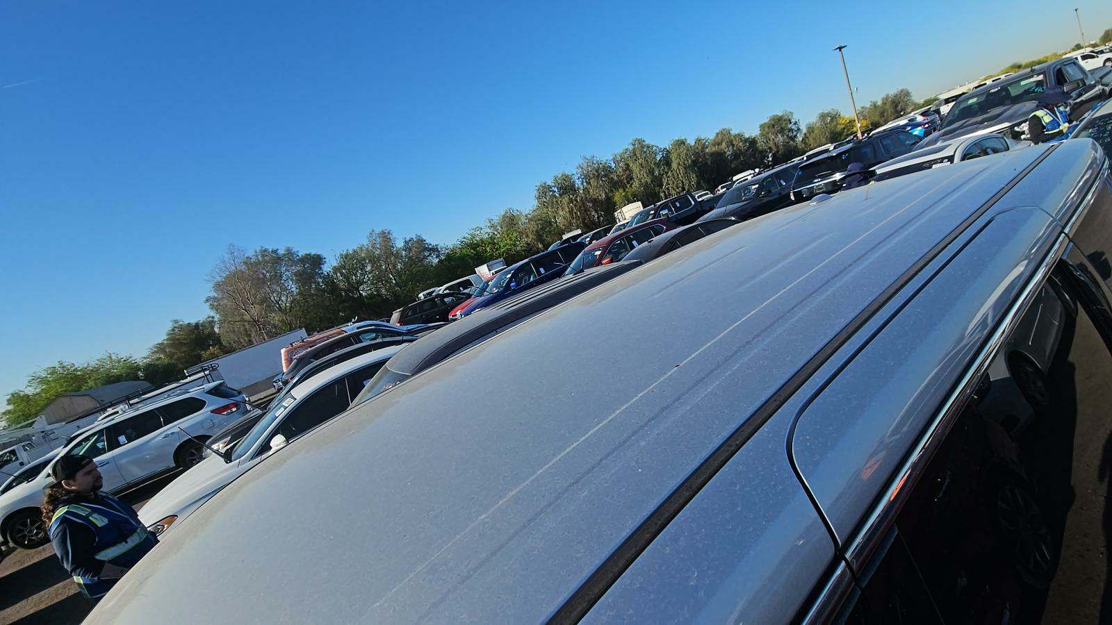 2014 Nissan Quest SV FWD