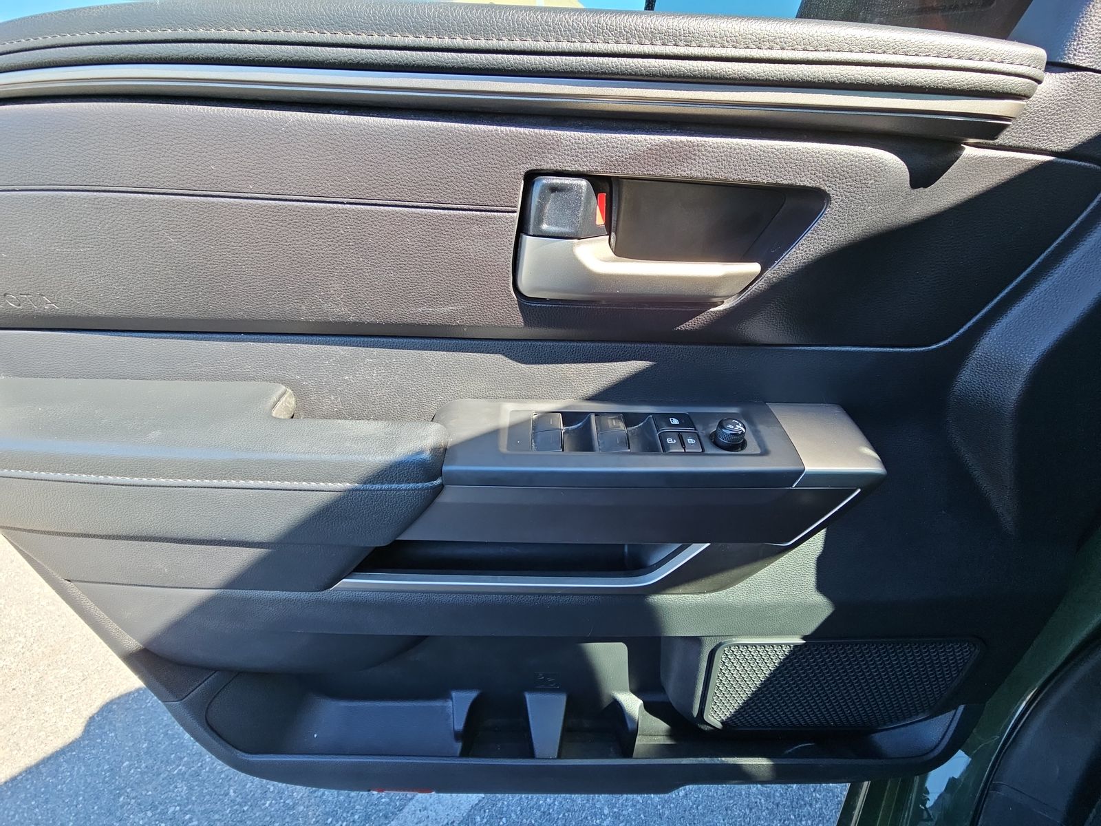 2022 Toyota Tundra SR5 RWD