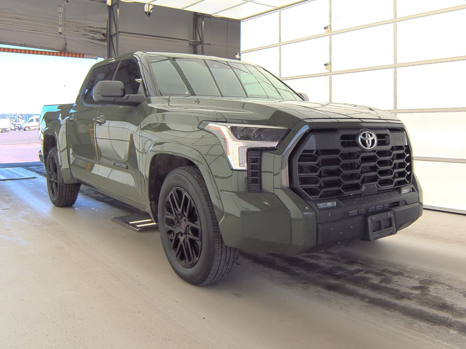 2022 Toyota Tundra SR5 RWD