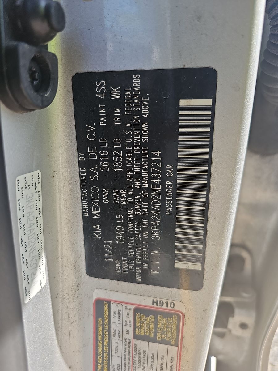 2022 Kia Rio S FWD