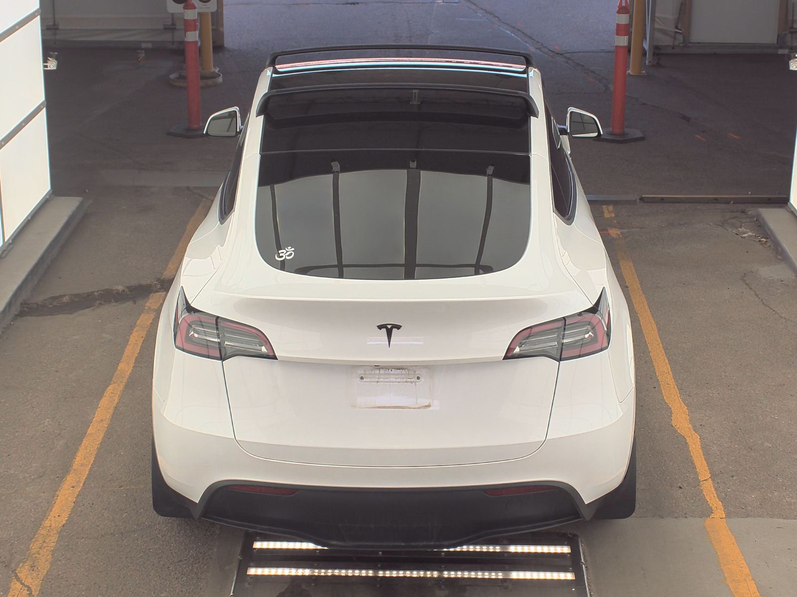2023 Tesla Model Y Standard Range AWD