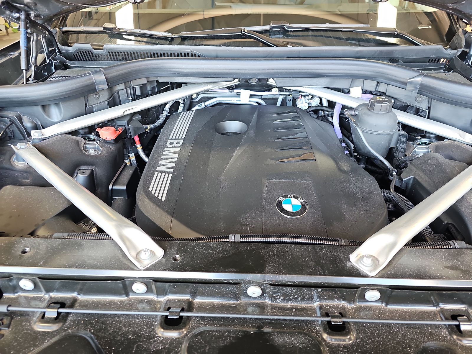 2025 BMW X7 xDrive40i AWD