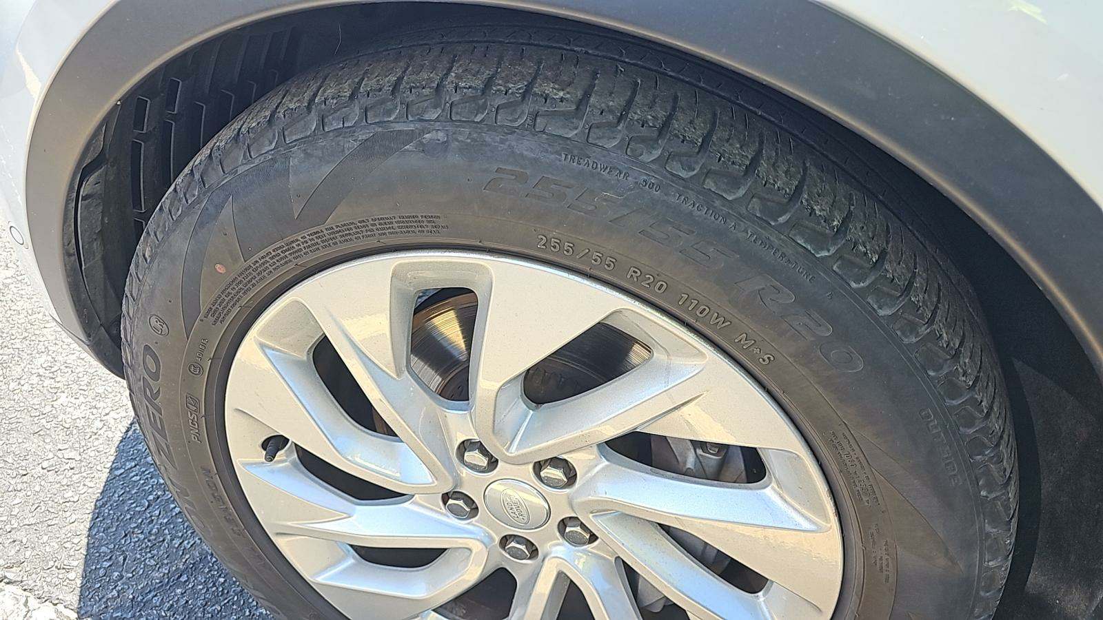 2023 Land Rover Discovery S AWD