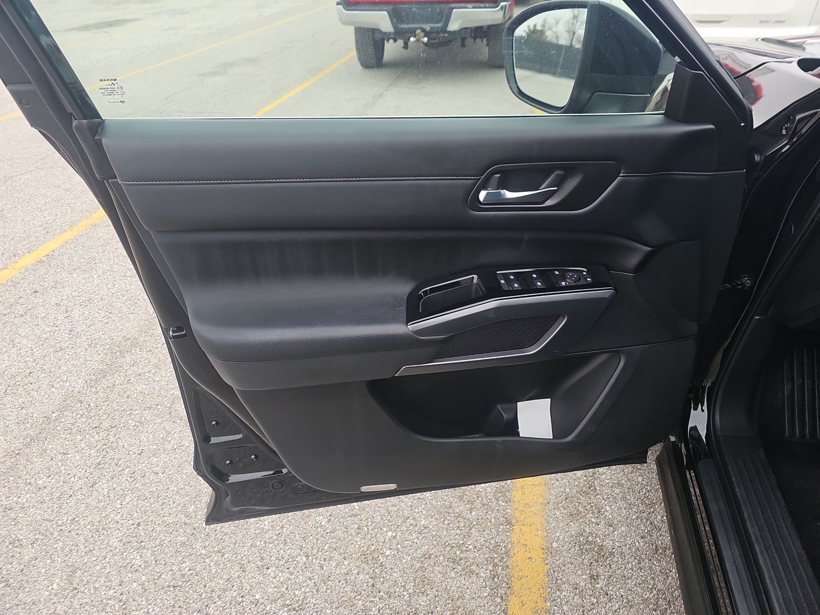 2022 Nissan Pathfinder SL AWD