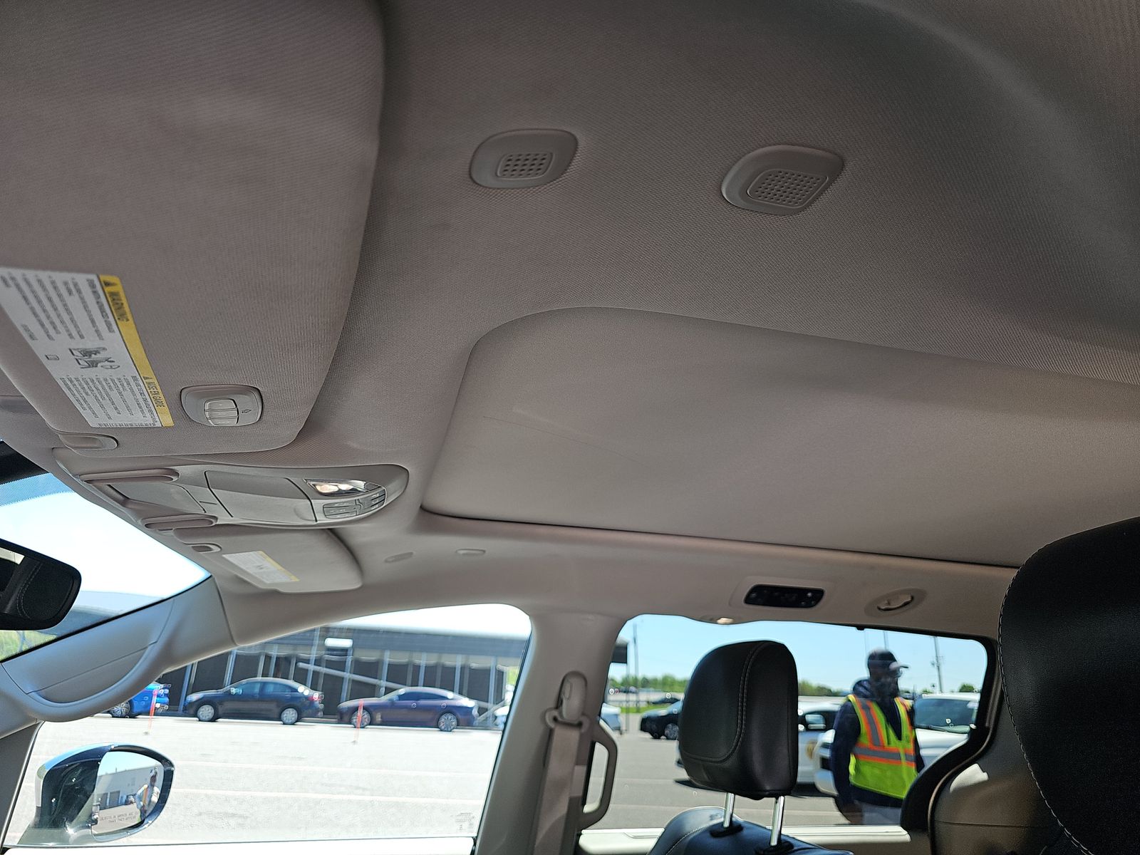 2023 Chrysler Pacifica Limited FWD