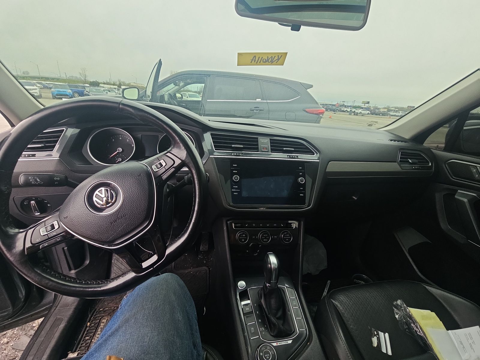 2018 Volkswagen Tiguan 2.0T SEL AWD