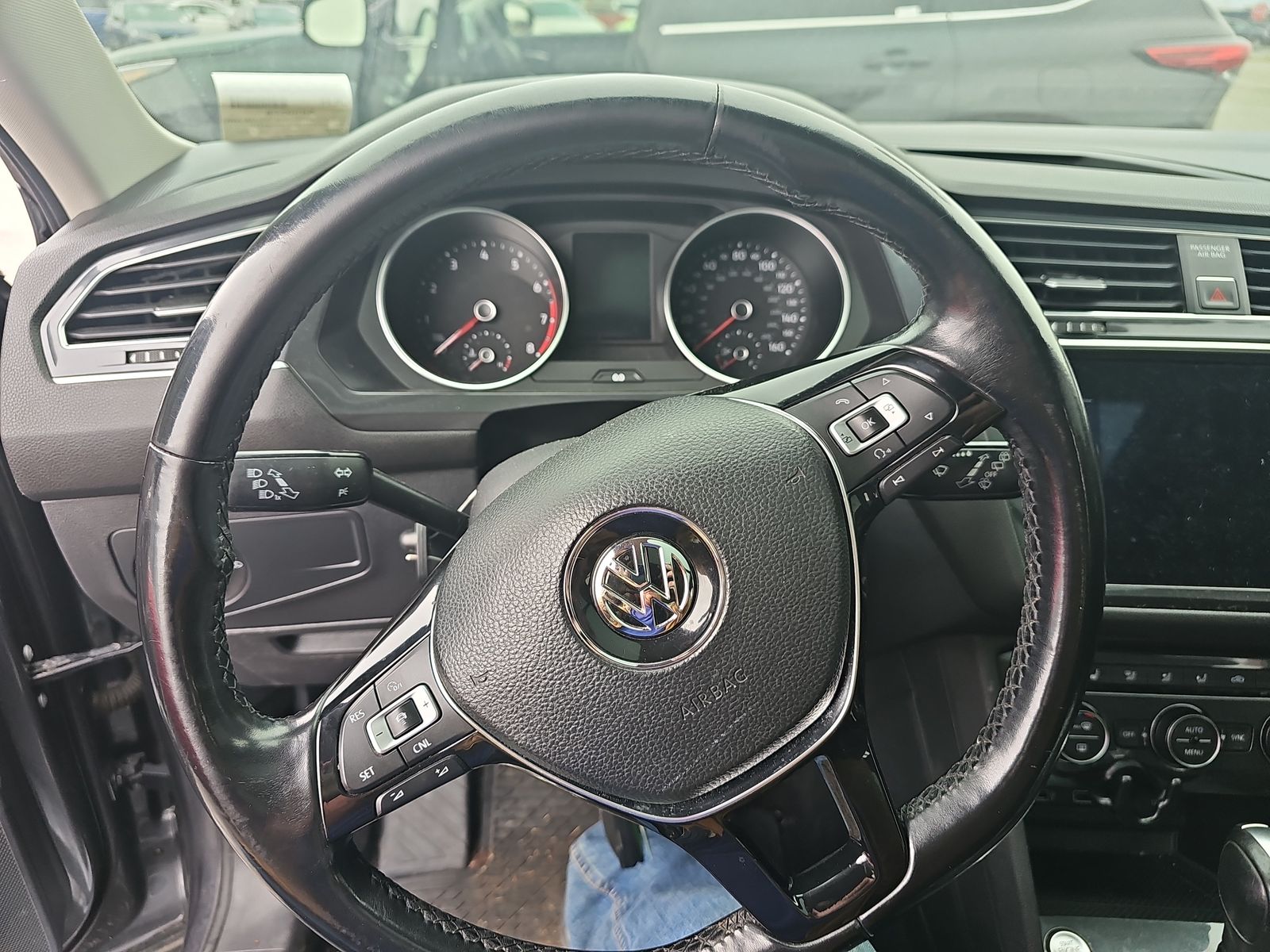 2018 Volkswagen Tiguan 2.0T SEL AWD