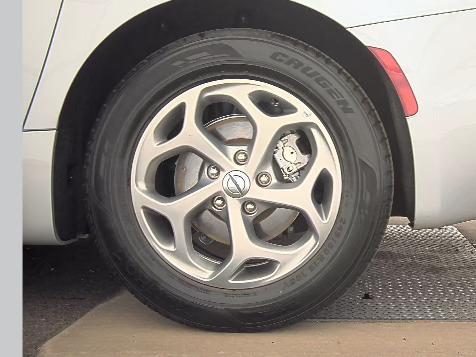 2023 Chrysler Pacifica Limited FWD