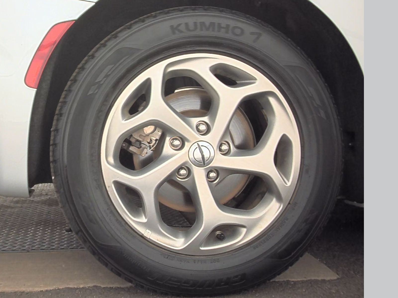 2023 Chrysler Pacifica Limited FWD