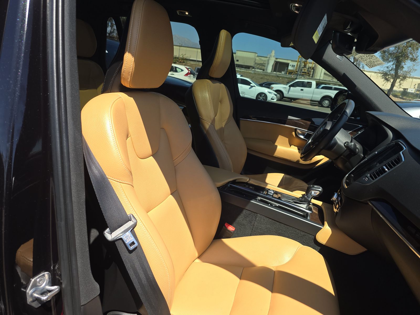 2019 Volvo XC90 T6 Momentum AWD