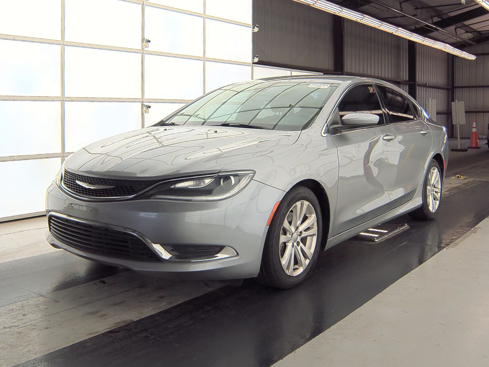 2016 Chrysler 200 Limited FWD