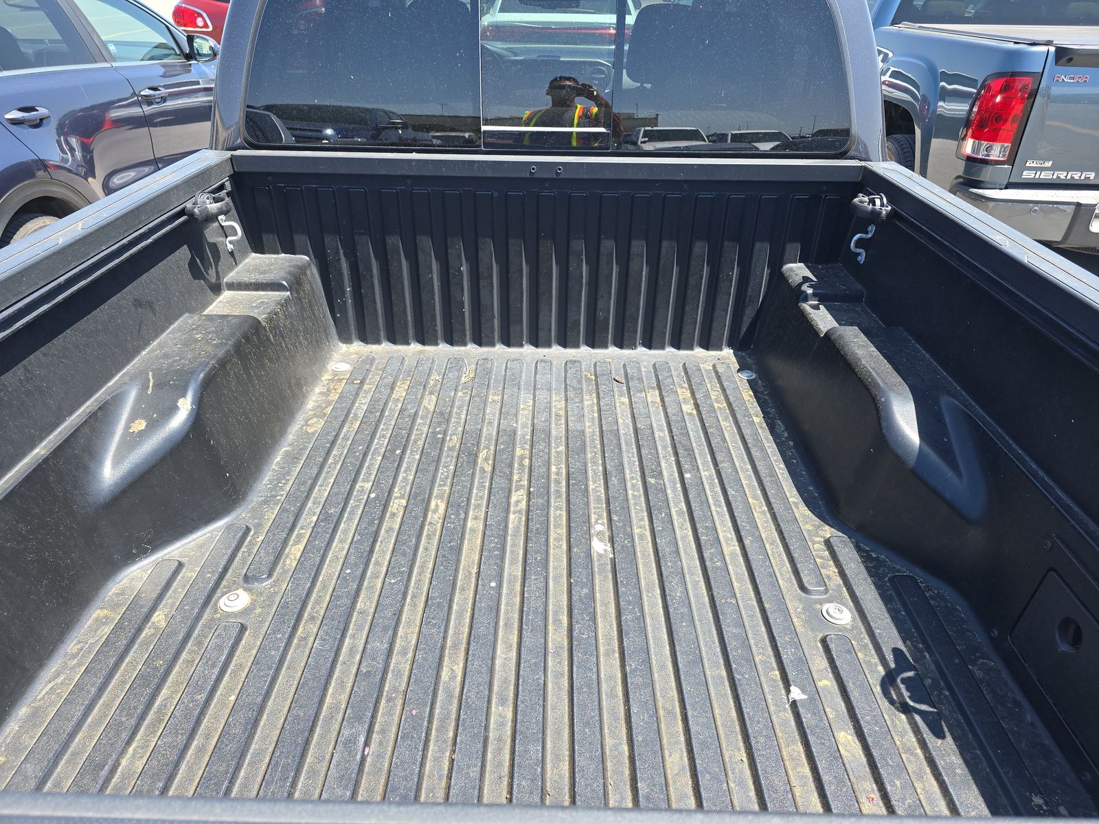 2023 Toyota Tacoma SR5 AWD