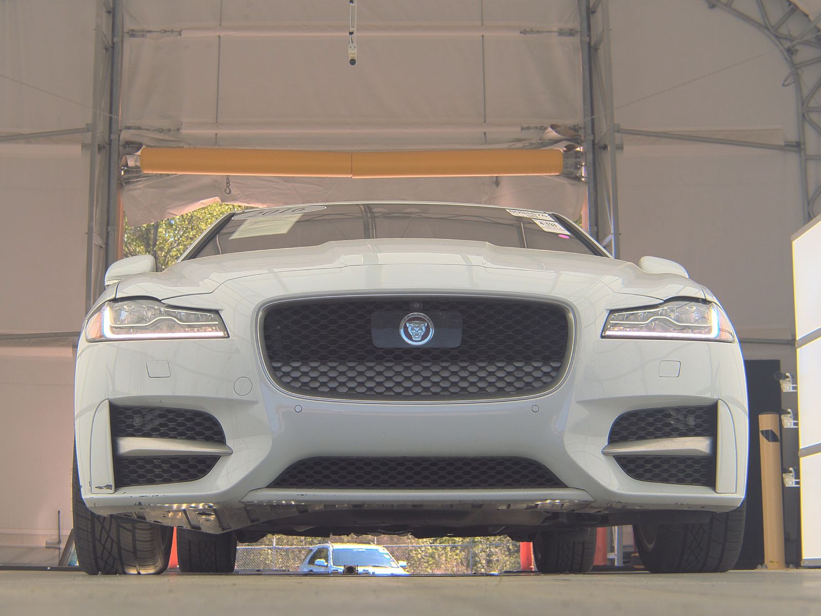 2016 Jaguar XF 35t R-Sport RWD