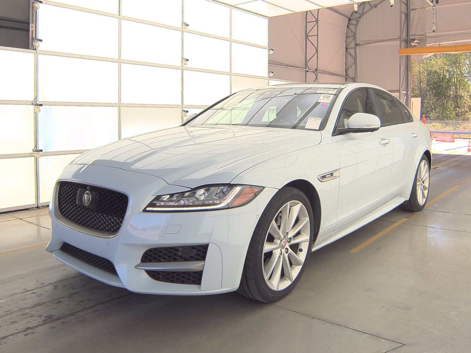 2016 Jaguar XF 35t R-Sport RWD