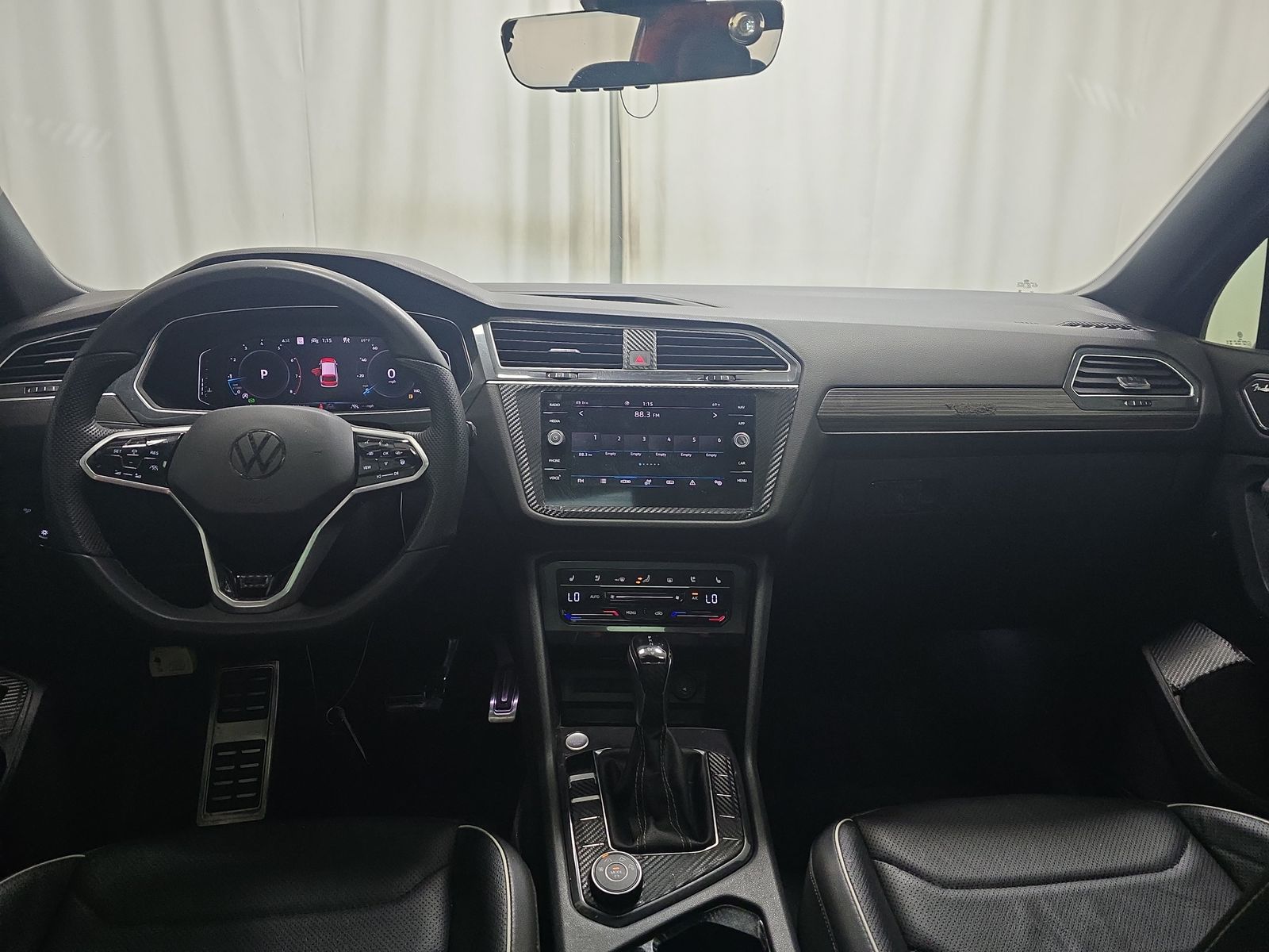 2024 Volkswagen Tiguan 2.0T SEL R-Line AWD